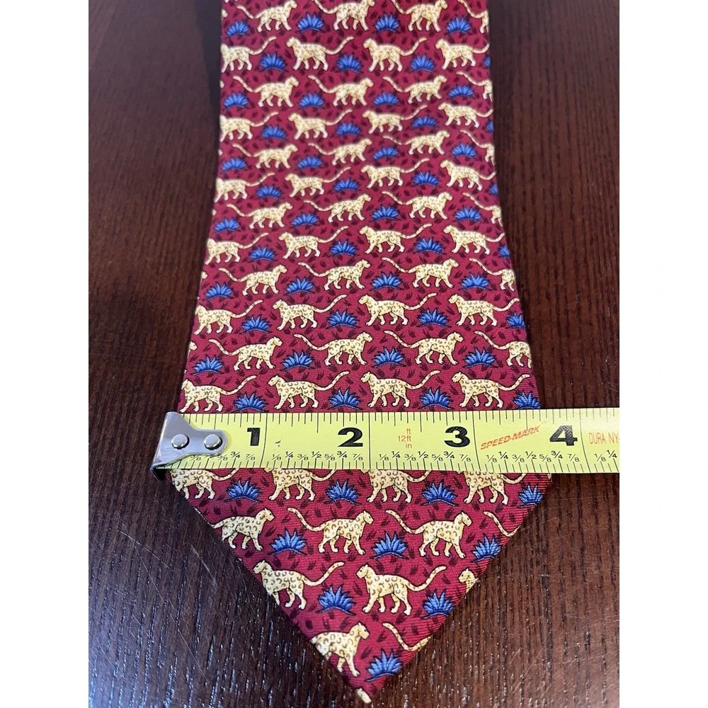 Brooks Brothers 346 Pure Silk Red‎ Jaguar Print Tie 58